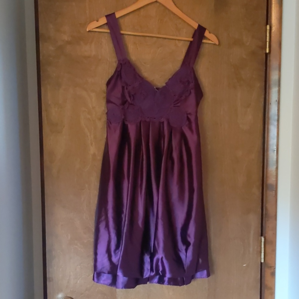 Bubble hem cocktail dress w/ rosette bust